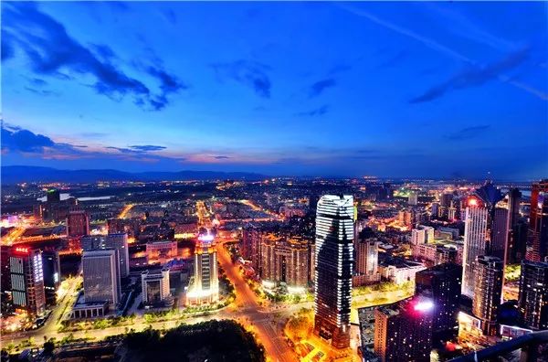 红色足迹，绿色画卷，江西的红色故土与绿色家园之美